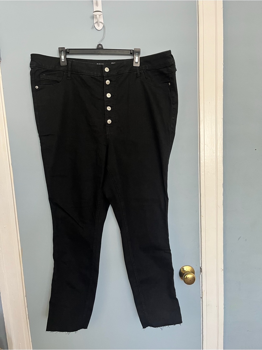 Old Navy Black High-Rise Button-Fly Cropped Jeans